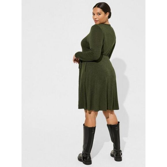 Torrid Super Soft Plush Green At The Knee Hacci Faux Wrap Dress Women’s Size 3X - Picture 3 of 11